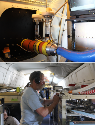 미국항공우주국(NASA)의 연구용 항공기 ‘DC-8’의 내부에 탑재된 대기 관측 장비 중 하나인 ‘SAGA’(위). 이 장비는 튜브를 통해 기체 밖에서 빨아들인 공기를 이온크로마토그래피 기법으로 분석해 0.5초에 한 번씩 에어로졸과 수용성 산의 대기 중 농도를 측정한다. 이 장비를 이용해 얻은 데이터를 잭 딥 미국 햄프셔 지구해양우주연구소 교수가 기록하고 있다. - 송경은 기자 kyungeun@donga.com